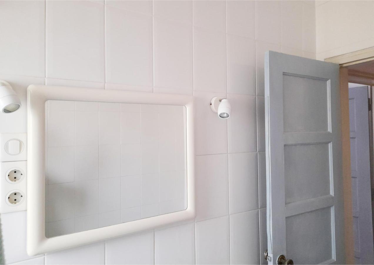 Casa Terra Cota - Almada Apartment ภายนอก รูปภาพ